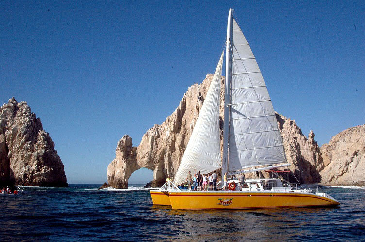 65' Luxury Catamaran